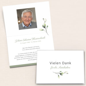 Personalisierbare Trauer Danksagung mit grünem Zweig und Portraitfoto als Klappkarte