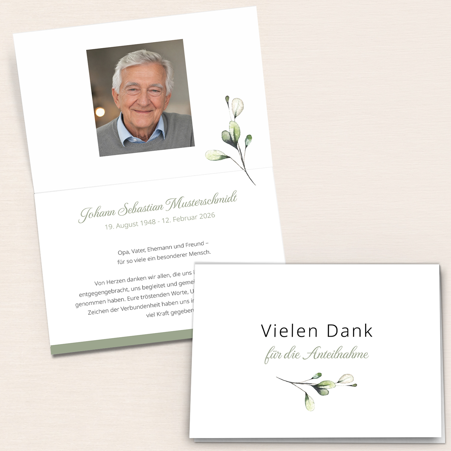 Personalisierbare Trauer Danksagung mit grünem Zweig und Portraitfoto als Klappkarte
